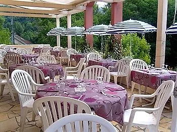 Logis Hotel Restaurant Du Pont Ambialet Franciaország